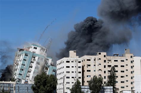 In the news today: Israel’s bombardment in Gaza surges, reducing buildings to rubble